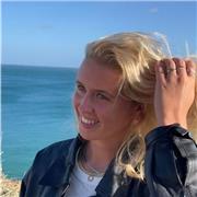 Sprachenlernen leicht gemacht – Online-Nachhilfe von Dania!